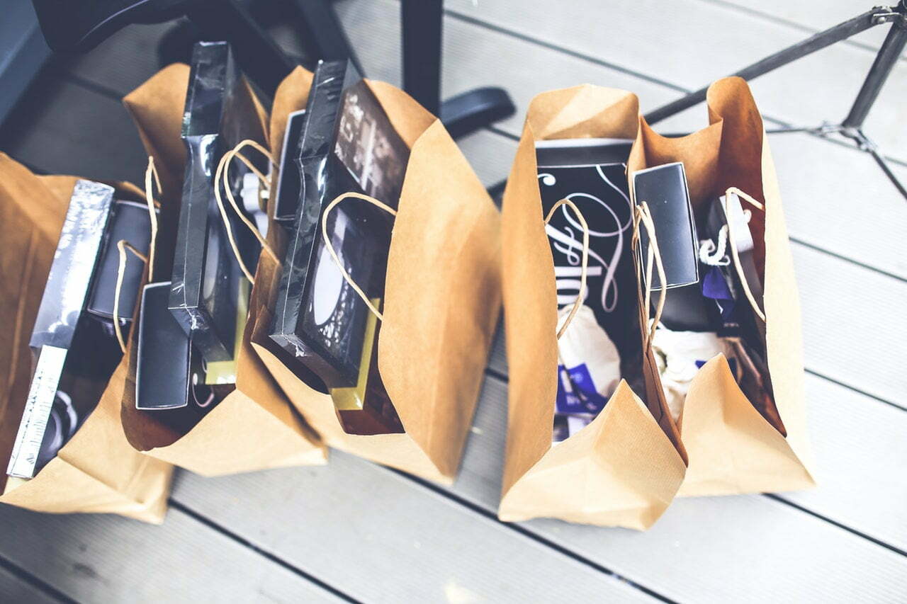 How to Make Money With a Liquidation Business