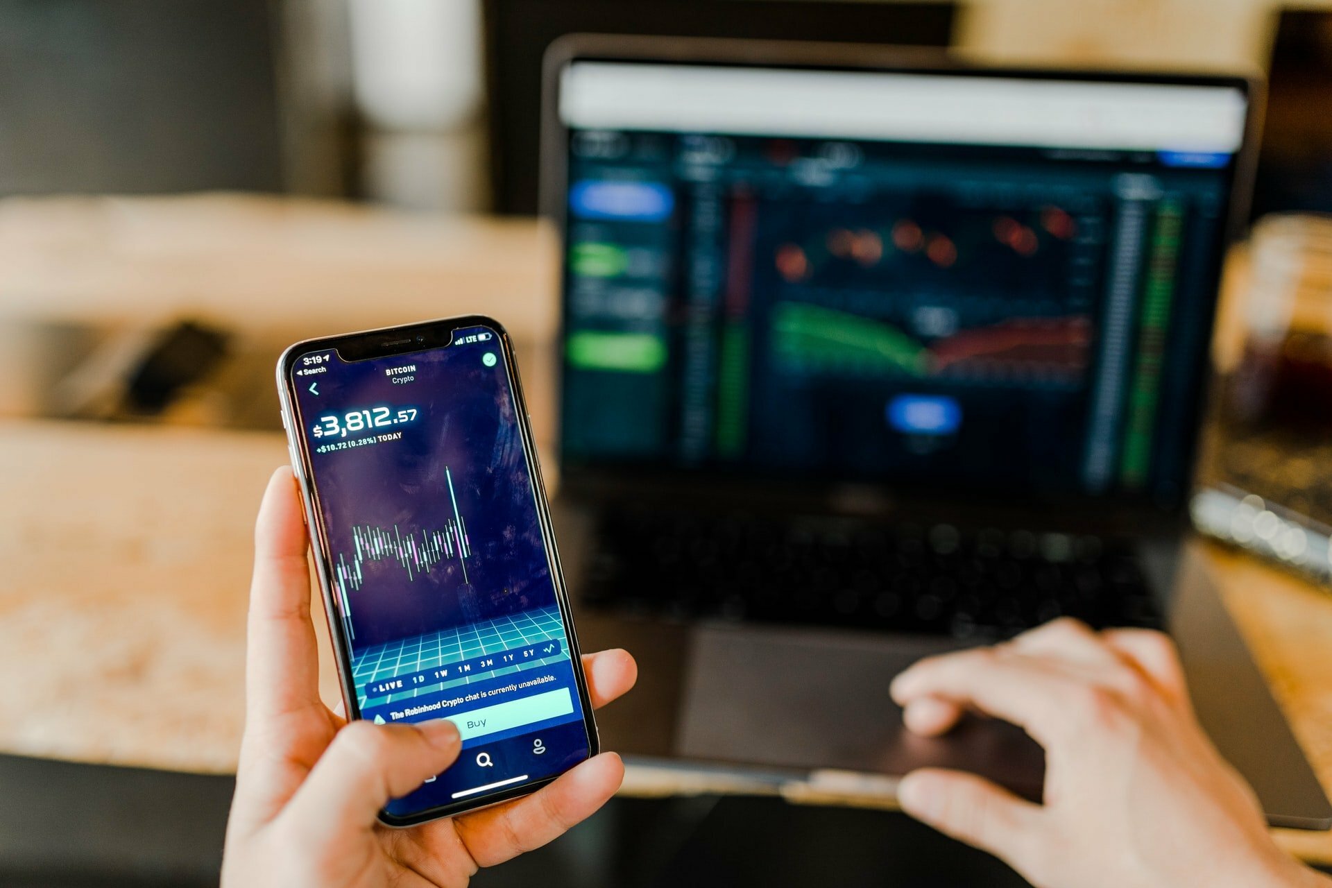 How to Run a Successful Business Without Breaking the Bank